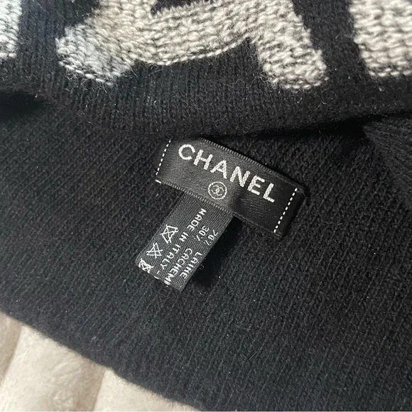 Chanel Beanie | Black and Grey - Picture 5 of 8